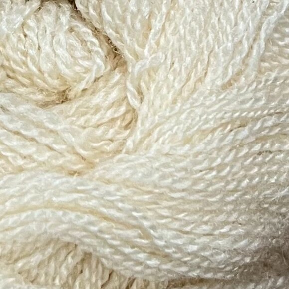 Whisper Lace Wool/ Silk Natural Fiber Ivory Yarn - Picture 5 of 6